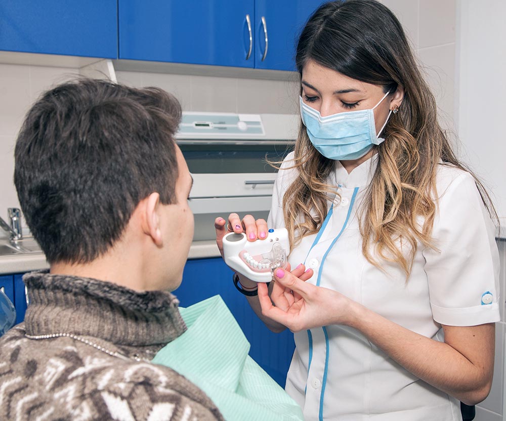 Dentures - Mint Leaf Dental Clinic in Markham